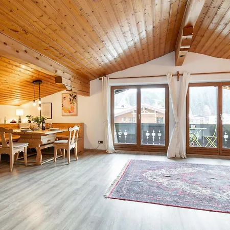 Familienlodge Reith Apartamento *